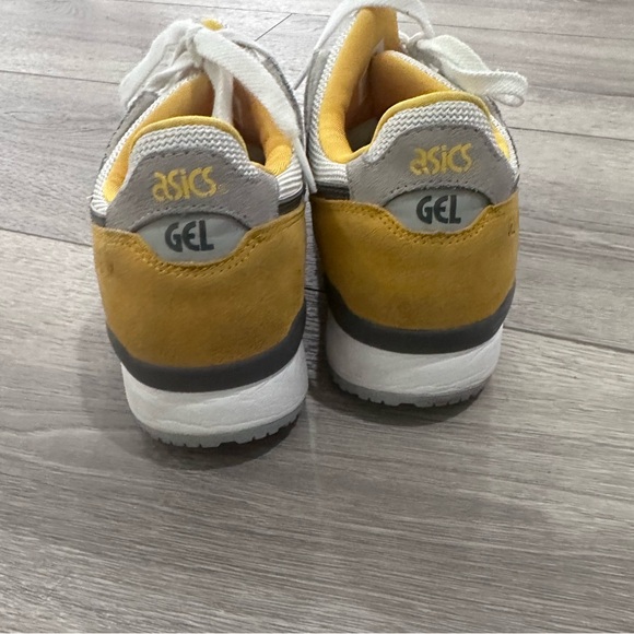 WOMEN'S ASICS GEL-LYTE III OG - Picture 5 of 6